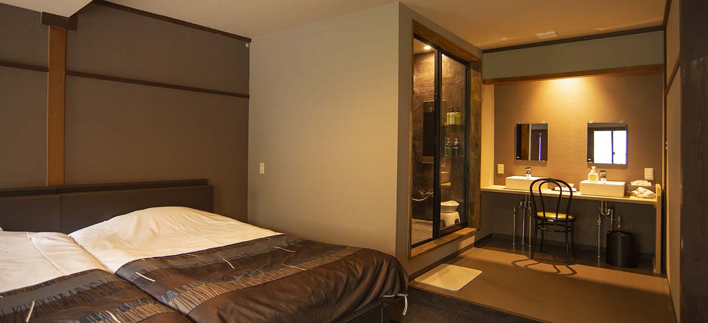 Guest room