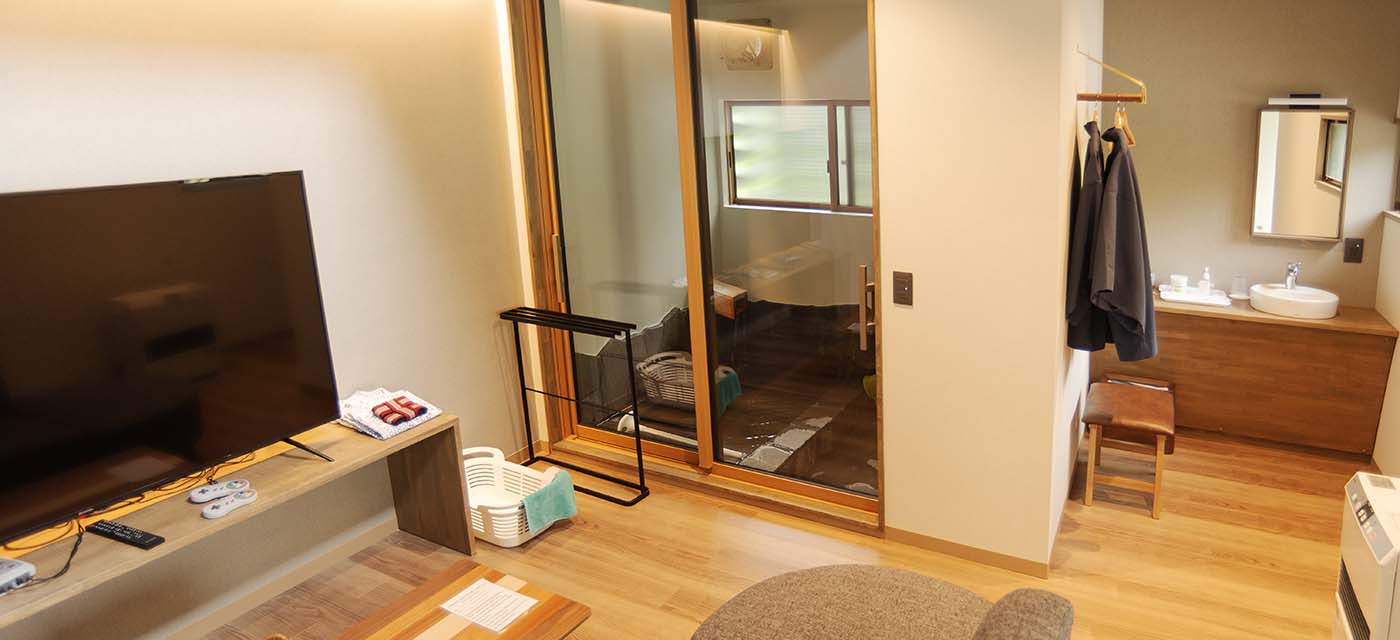 Guest room